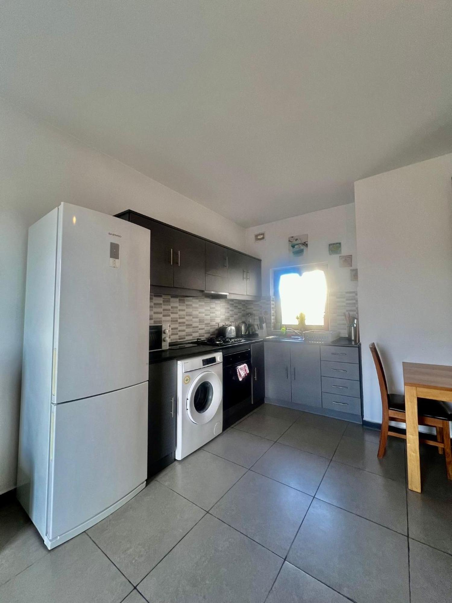 83/3-Lovely 1 Bedroom Penthouse Біркіркара Екстер'єр фото